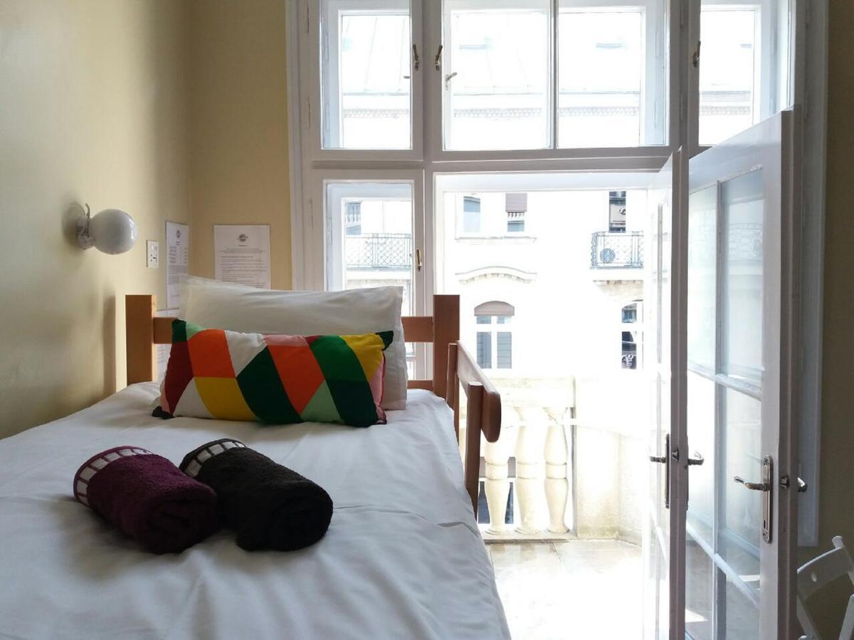 Roommates Hostel เบลเกรด ภายนอก รูปภาพ